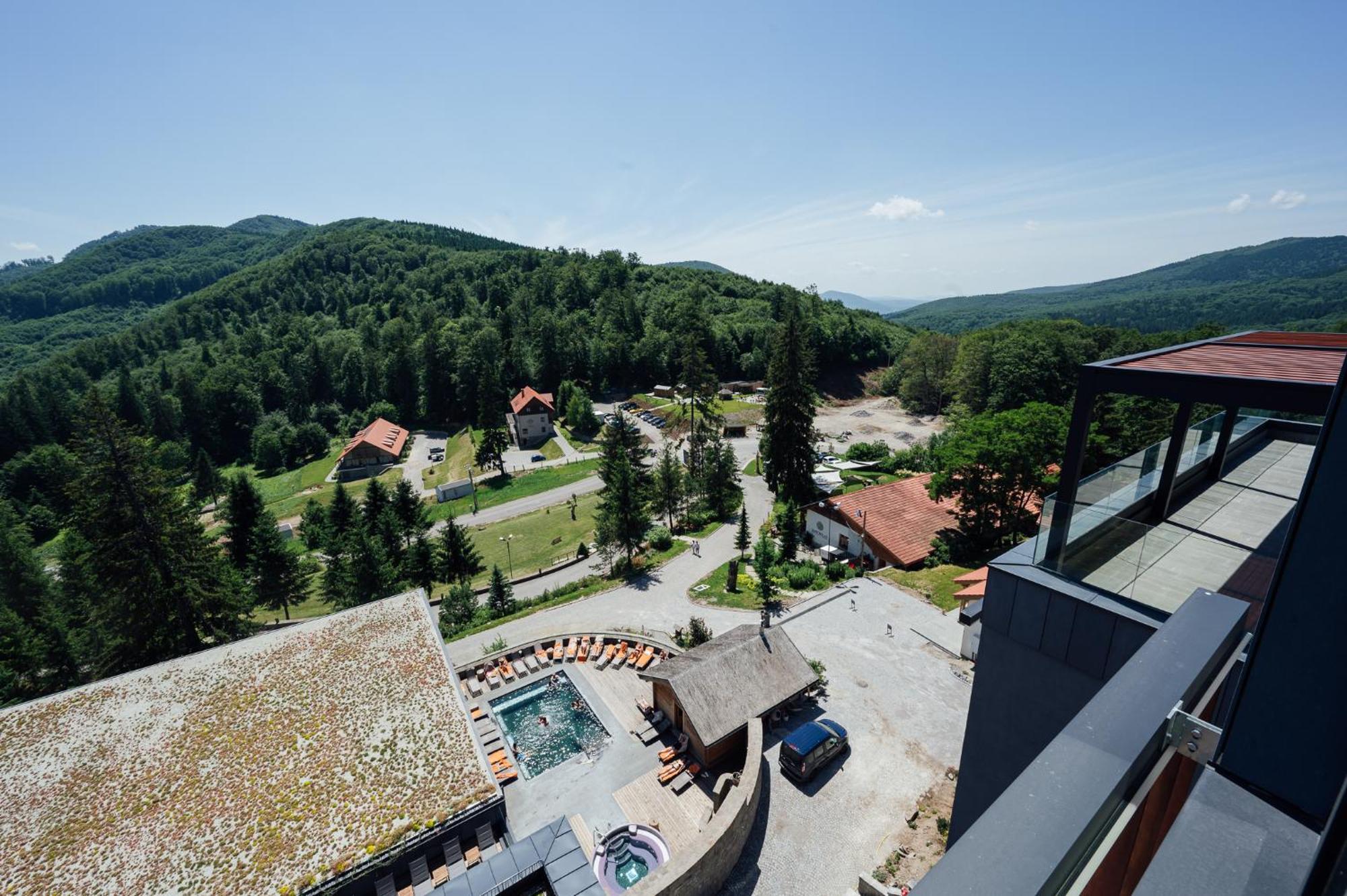 Balvanyos Resort - Peakture Hotel & Grand Hotel Balvanyos Exteriör bild